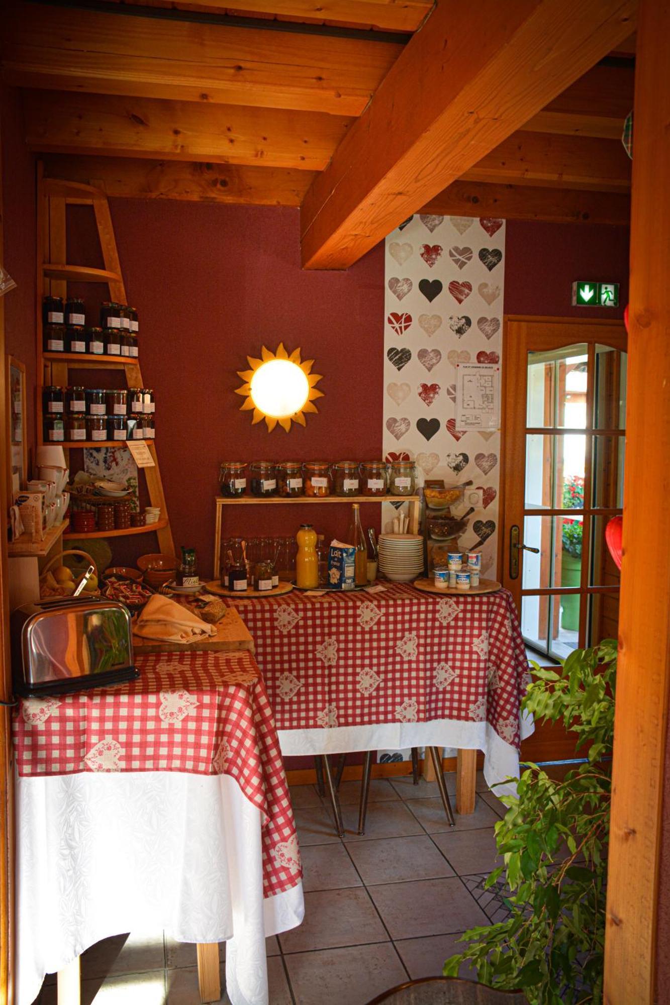 Logis Hotel Restaurant La Petite Auberge Alsace เลอโอห์วาลด์ ภายนอก รูปภาพ