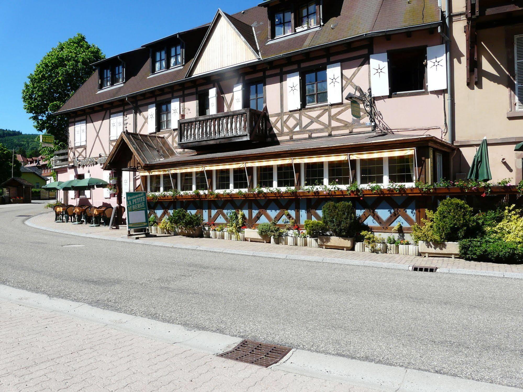 Logis Hotel Restaurant La Petite Auberge Alsace เลอโอห์วาลด์ ภายนอก รูปภาพ